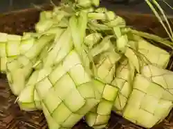 Kapan Lebaran Tahun 2025? Penjelasan dan Sejarah Ketupat