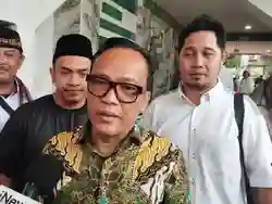 Wamenaker Membahas Penentuan Syarat Batas Usia dalam Lowongan Kerja: Sebagai Penghambat